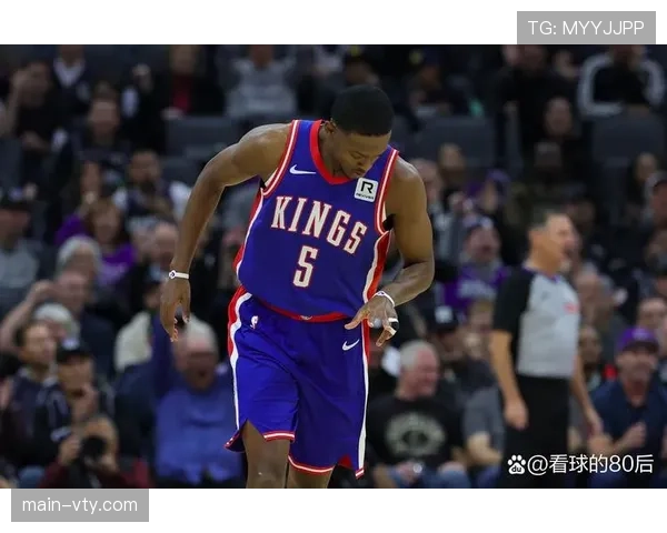 马刺力克开拓者取关键胜利 福克斯37分对飙阿夫迪亚