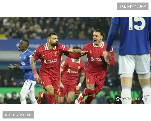 利物浦前场逼抢强度保持稳定,高位压迫战术持续有效 利物浦前场逼抢强度保持稳定,高位压迫战术持续有效